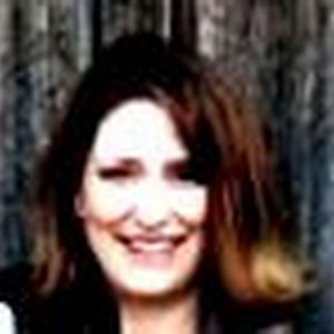 Meet your Posher, Suzanne